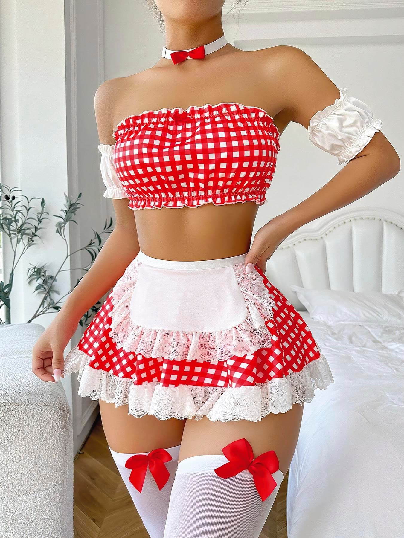 PUANTİYELİ DANTELİ FANTAZİ KOSTÜM - 1