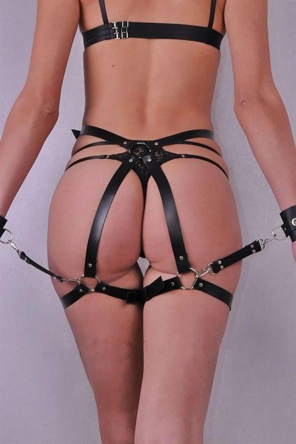 Yanlardan ve Arkadan Tutturulabilen Harness Jartiyer Set